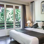 Garden & Capvern-les-bains Capvern