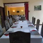 Garden & Capvern-les-bains Hotel