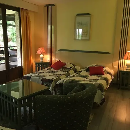 Garden & Capvern-les-bains Капверн