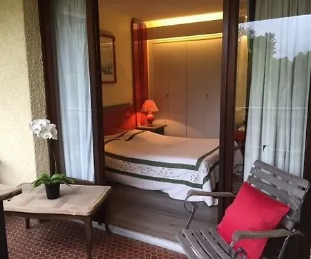 Отель Garden & Capvern-les-bains Капверн