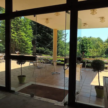 Отель Garden & Capvern-les-bains 3*