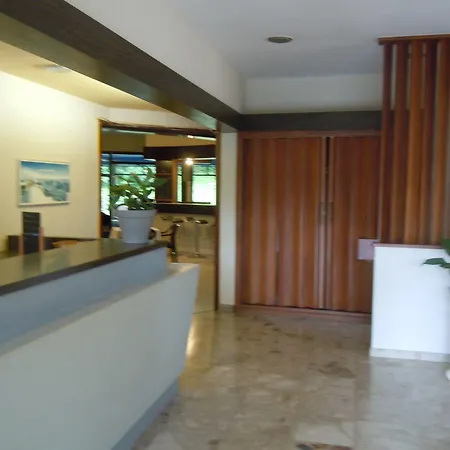 Garden & Capvern-les-bains 3* Капверн