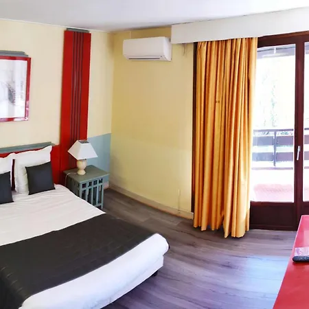 Garden&city Capvern-les-bains Hotel
