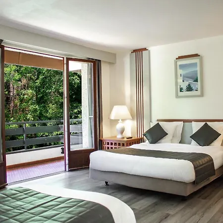 Garden & Capvern-les-bains 3*