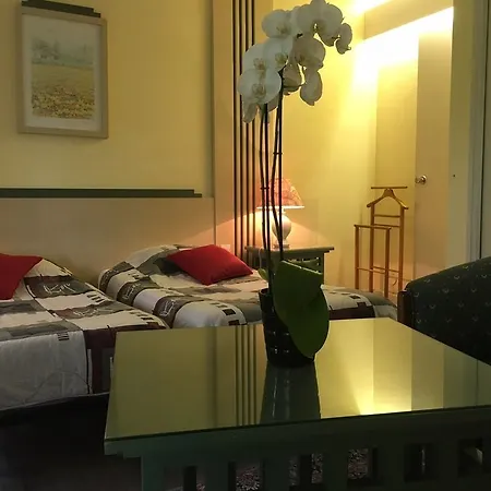 Hotel Garden & Capvern-les-bains