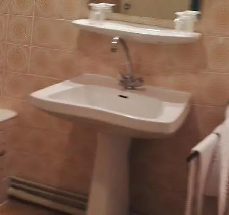 Garden & Capvern-les-bains Hotel