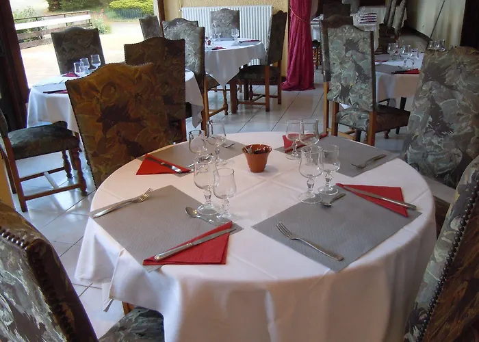 Garden & Capvern-les-bains 호텔