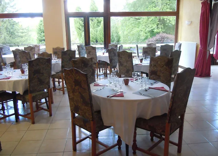 Отель Garden & Capvern-les-bains Капверн