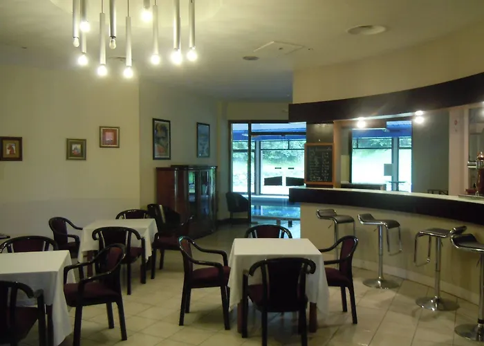 Garden & Capvern-les-bains 캡버른